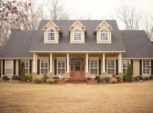 441 Country Oaks Cir, Tupelo, MS 38801