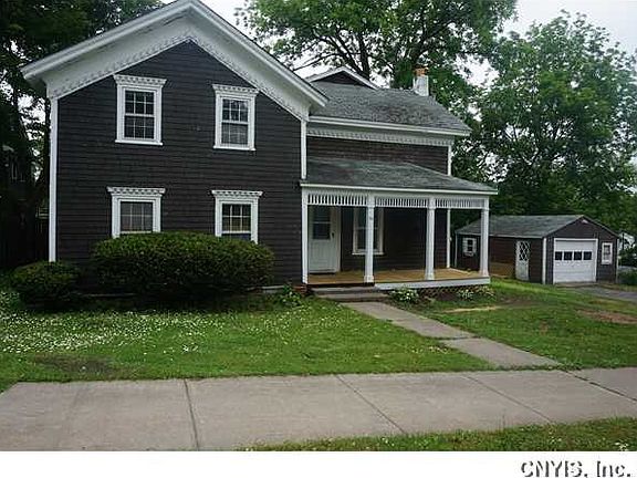 2nd image of 34 Farnham St
