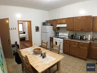 Rented by Bond New York