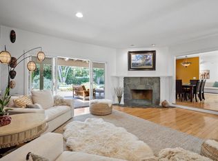 9813 Beckford Ave, Northridge, CA 91324