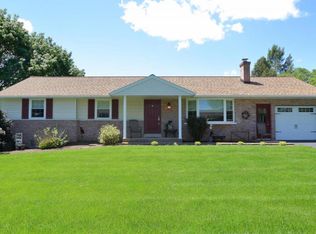 1532 Nissley Rd, Landisville, PA 17538