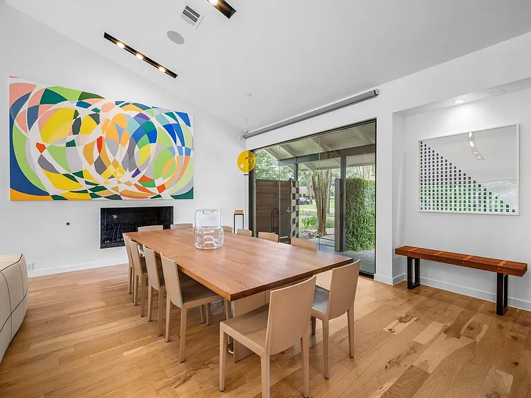 10 Inwood Oaks Dr — Photo 12