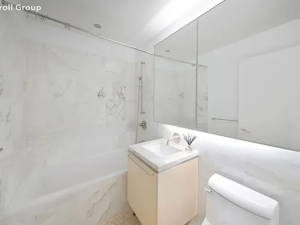 200 Chambers Street image 6 of 10