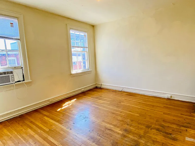 1128 W. Grace St.* — Photo 100