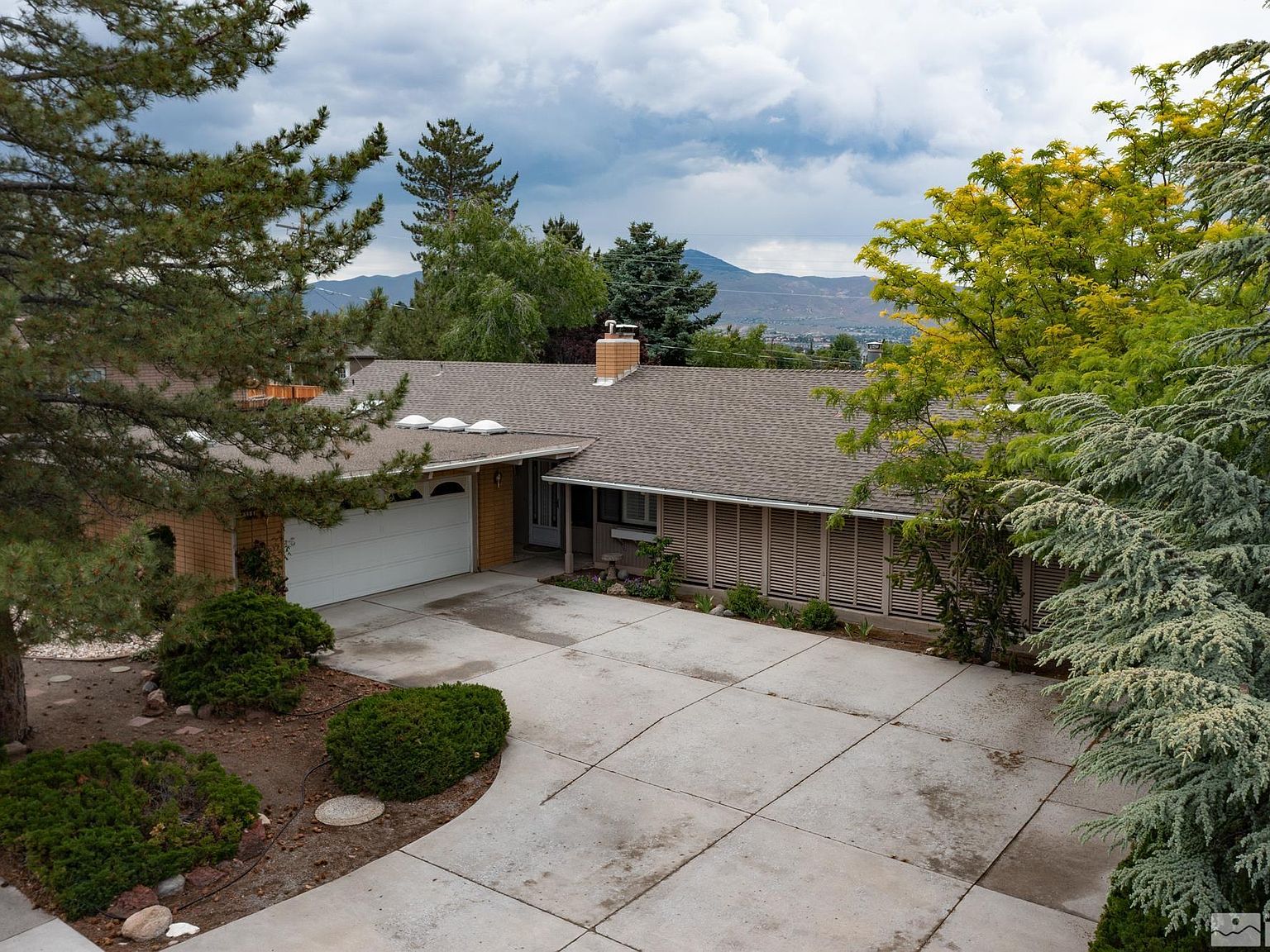 3481 Cashill Blvd, Reno, NV 89509 | Zillow