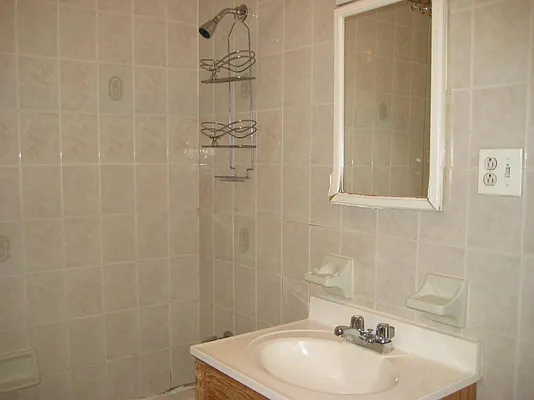 Rented by Keller Williams NYC | media 23