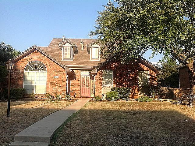 1st image of 3308 Hillpark Ln