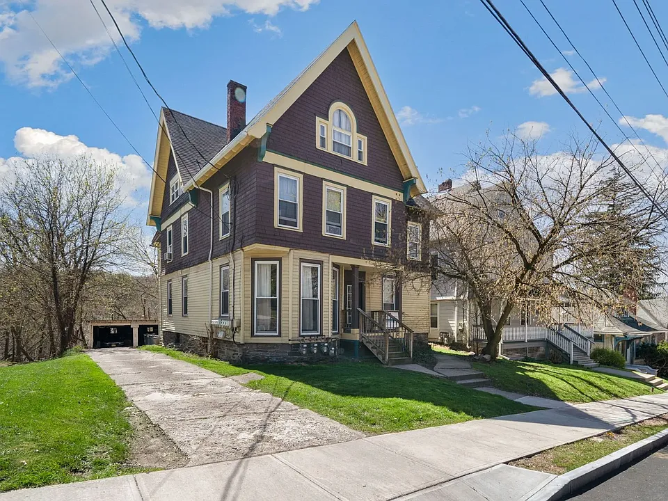 521 E State St #1