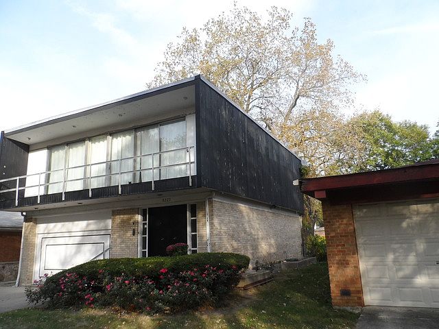 2nd image of 8223 S Wabash Ave