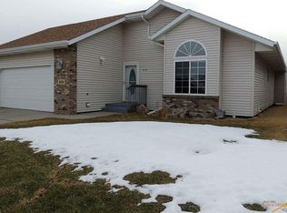 919 Nicole St, Rapid City, SD 57701