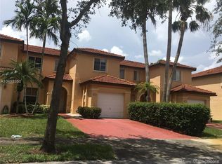 13955 N Forest Oak Cir, Davie, FL 33325