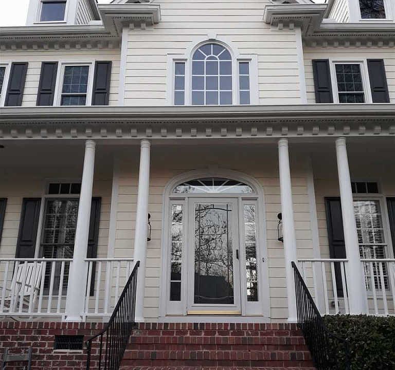 2nd image of 107 Doric Ct