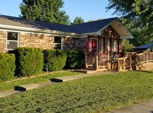 1363 Darlene Cir, Radcliff, KY 40160