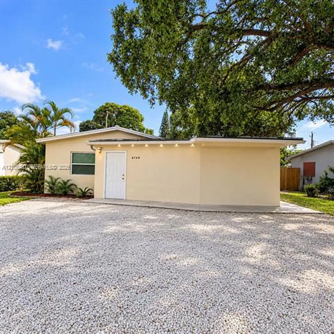 6740 Park St # 6740, Hollywood, FL 33024 — Photo 2