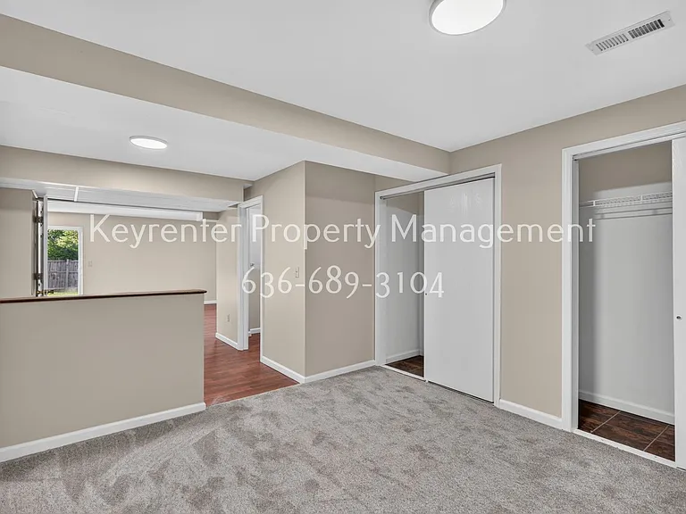 357 Della Dr — Photo 29