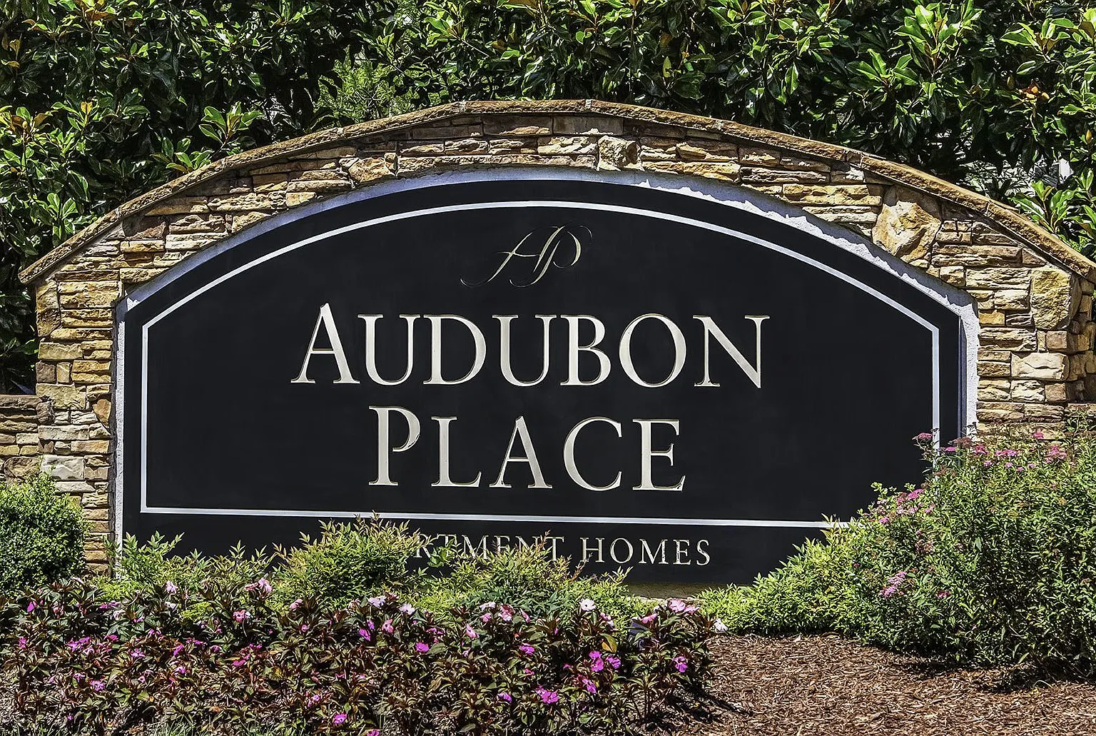 Audubon Place — Photo 2