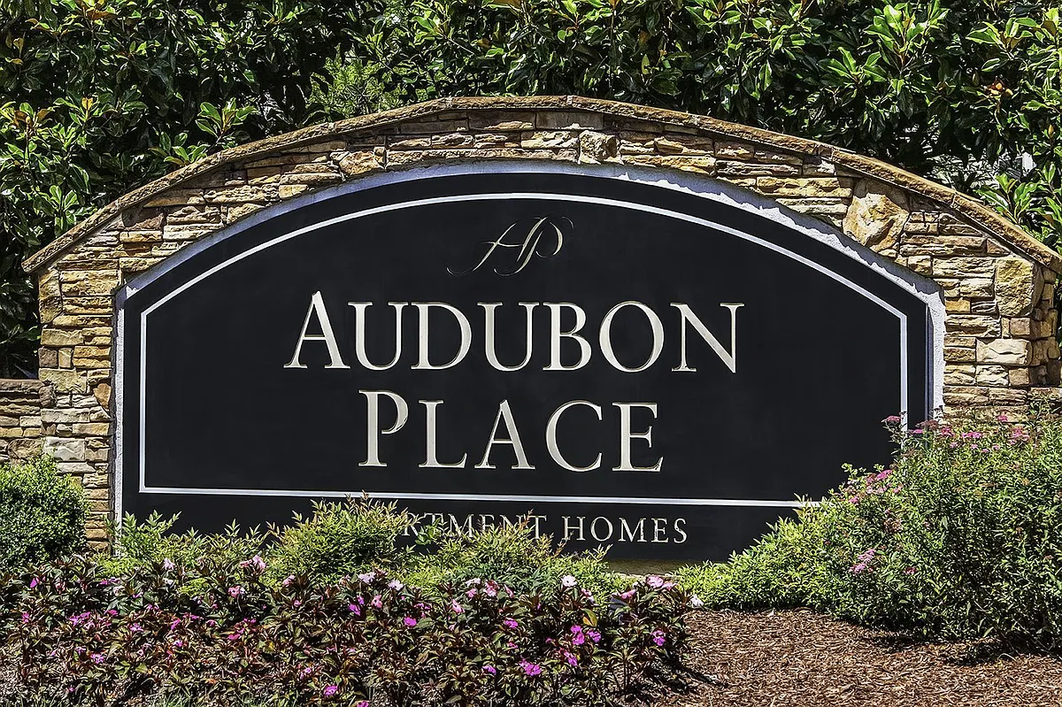 Building Photo - Audubon Place