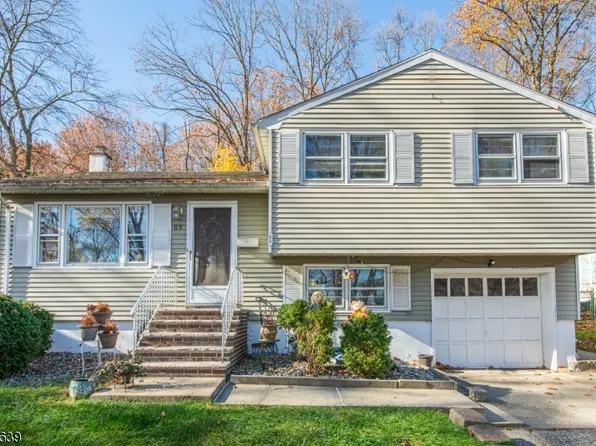 89 Knolls Rd, Bloomingdale Boro, NJ 07403