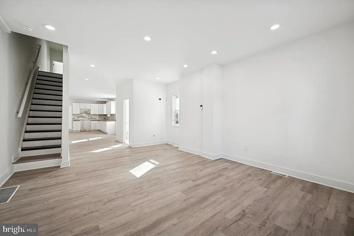 Building Photo - 2135 N 20th St