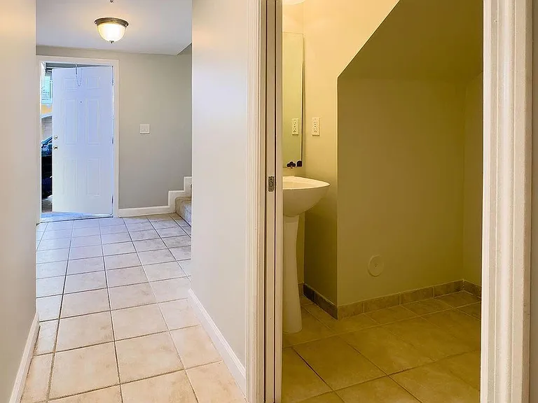 2322 Vintage Dr — Photo 30