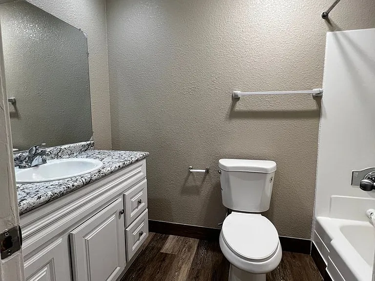 Canyon Club Apartments — Photo 83