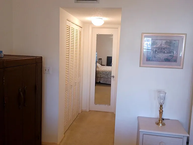 4725 Cove Cir #108 — Photo 5