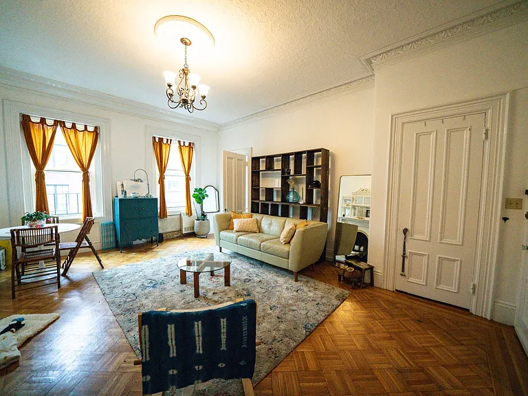 82 Commonwealth Ave #8 — Photo 7