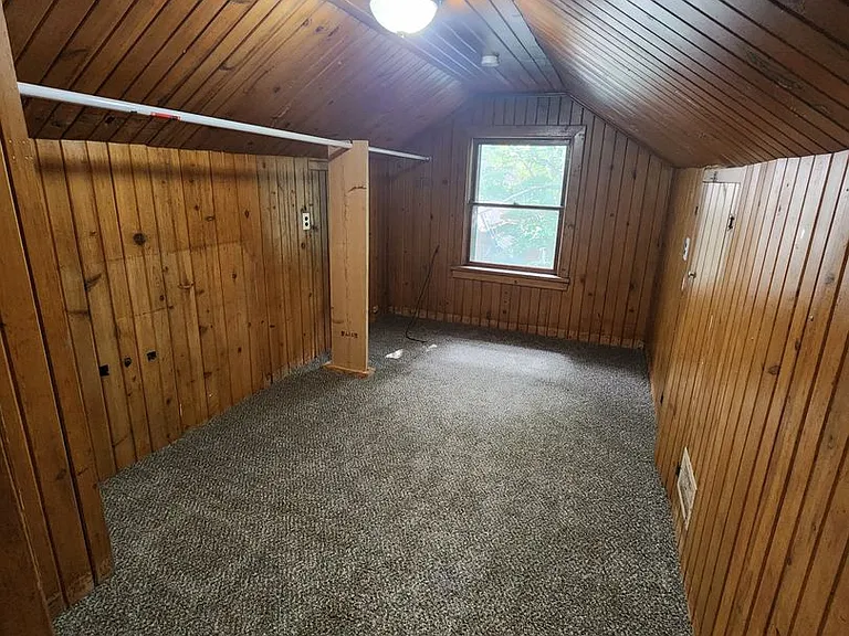 6010 Florence Blvd — Photo 35