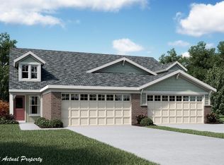 8047 Edgewater Xing #B, Pickerington, OH 43147