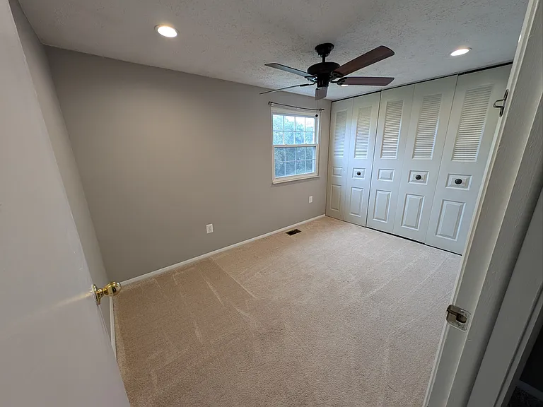 5924 Rowanberry Dr #19C — Photo 12