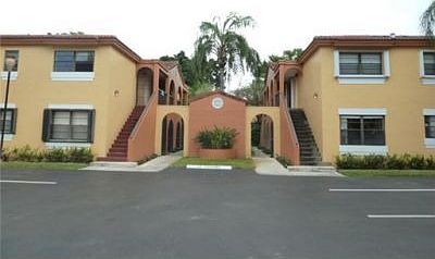 4th image of 18240 Mediterranean Blvd #411