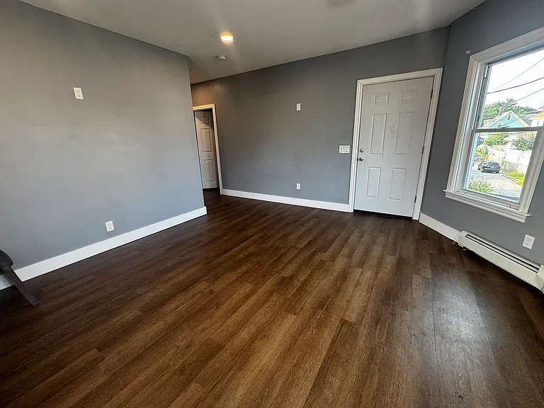 31 Ida St #2 — Photo 6