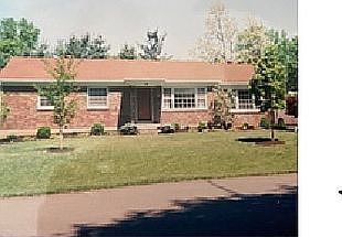 1st image of 19 Hallsdale Dr