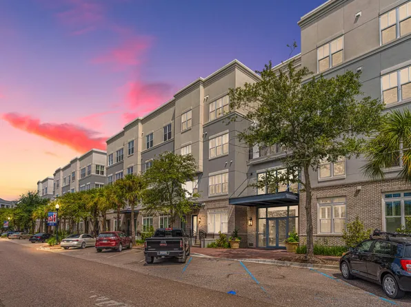 200 River Landing Dr Unit 401A, Daniel Island, SC 29492