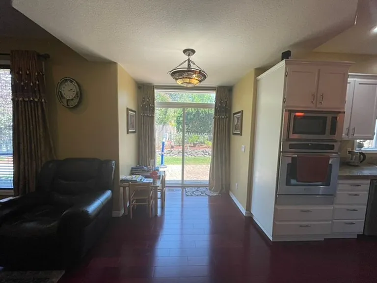 5534 NW 164th Ave — Photo 10