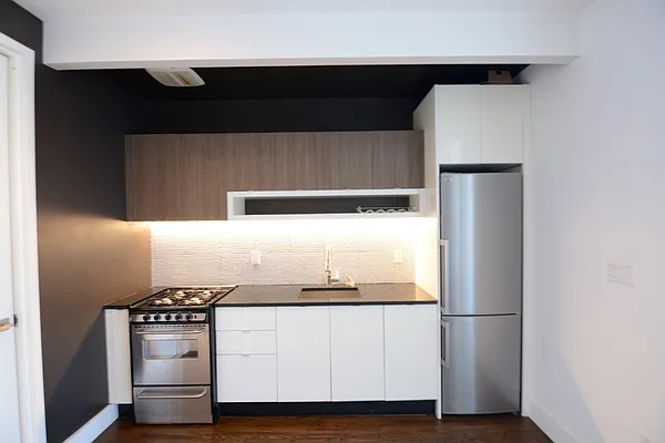 Rented by Yaffa Realty LLC | media 19