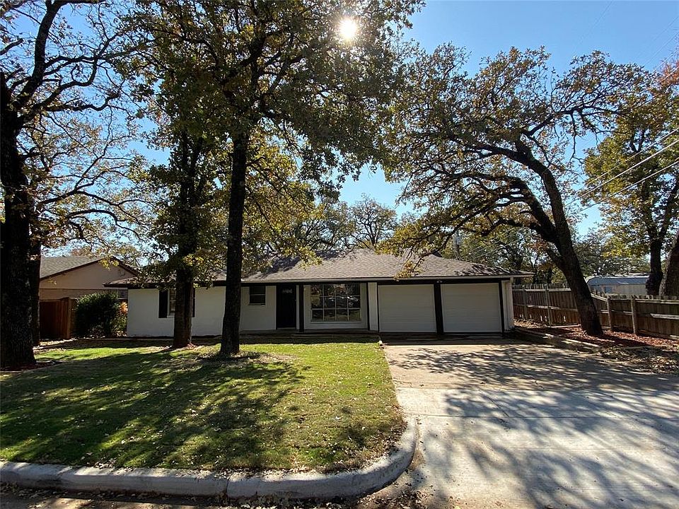 1st image of 4704 Woody Ln