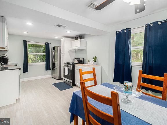3rd image of 3802 Fortuna Ct