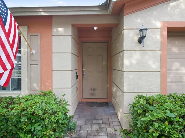 5495 SE Graham Drive, Stuart, FL 34997