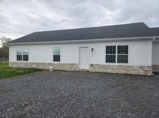 155 Sunnyside Ln, Shenandoah Junction, WV 25442