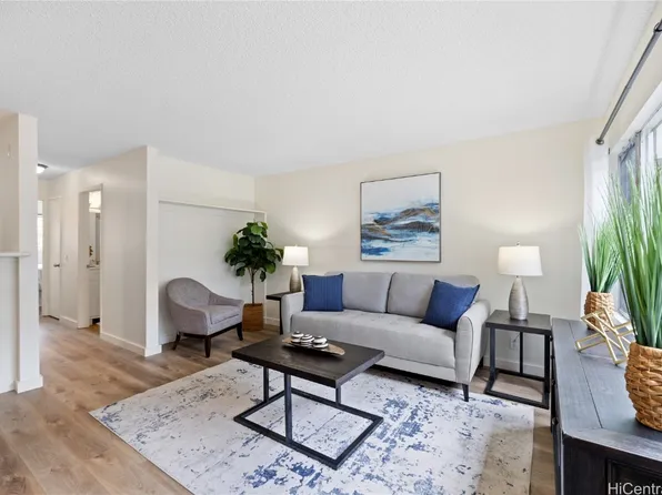46-267 Kahuhipa St APT C203, Kaneohe, HI 96744