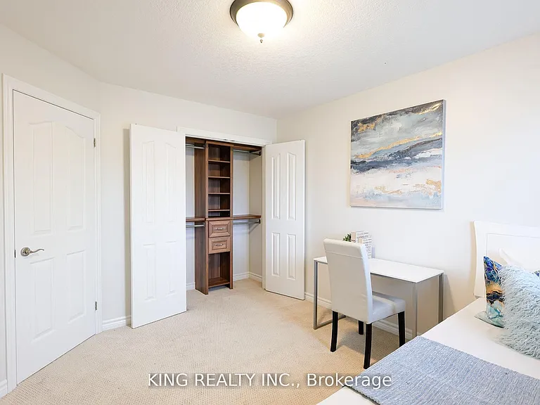 1223 Coronation Dr — Photo 33