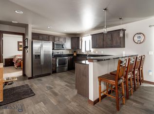 29 Snowy Owl Trl, Bozeman, MT 59718