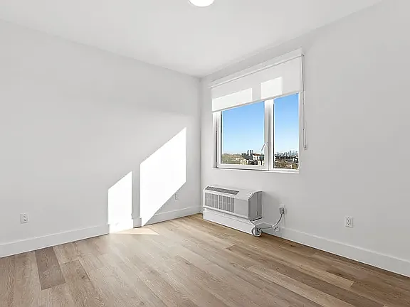 28 Jefferson St #VAR5 — Photo 6