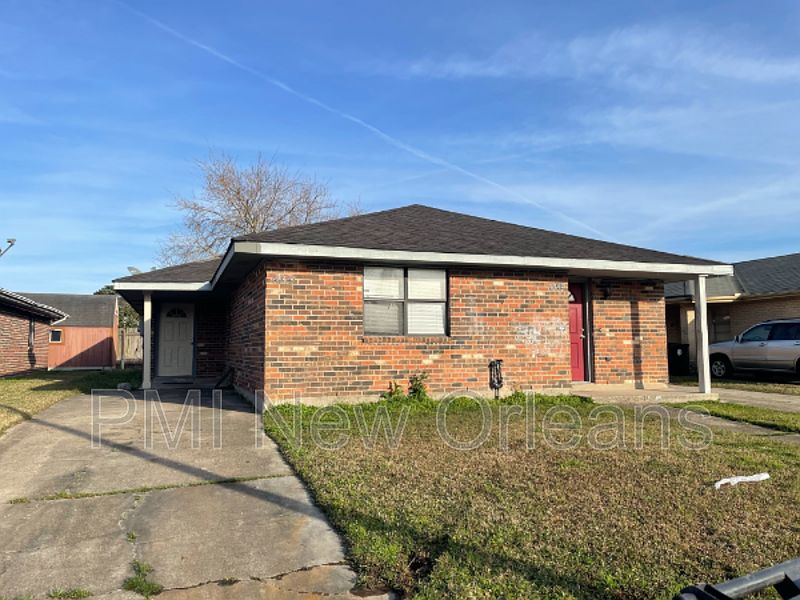 1st image of 4851 Viola St