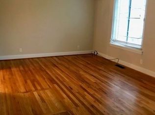 2634D Greenbrier Rd NW, Winston Salem, NC 27104