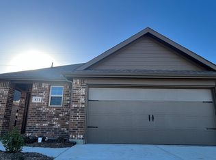 831 Footpath Dr, Lavon, TX 75166
