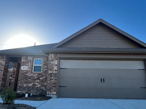 831 Footpath Dr, Lavon, TX 75166