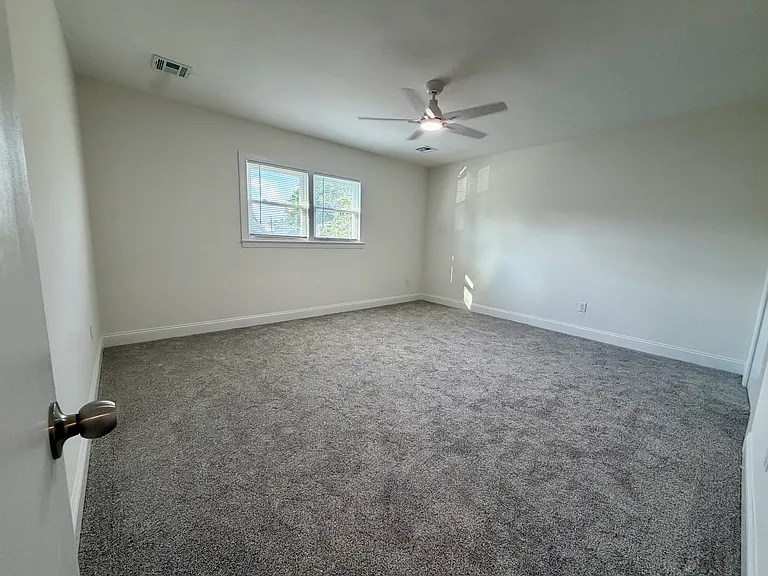 146 Schley St #2 — Photo 18