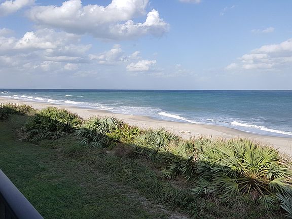 5th image of 1923 Highway A1a APT B5